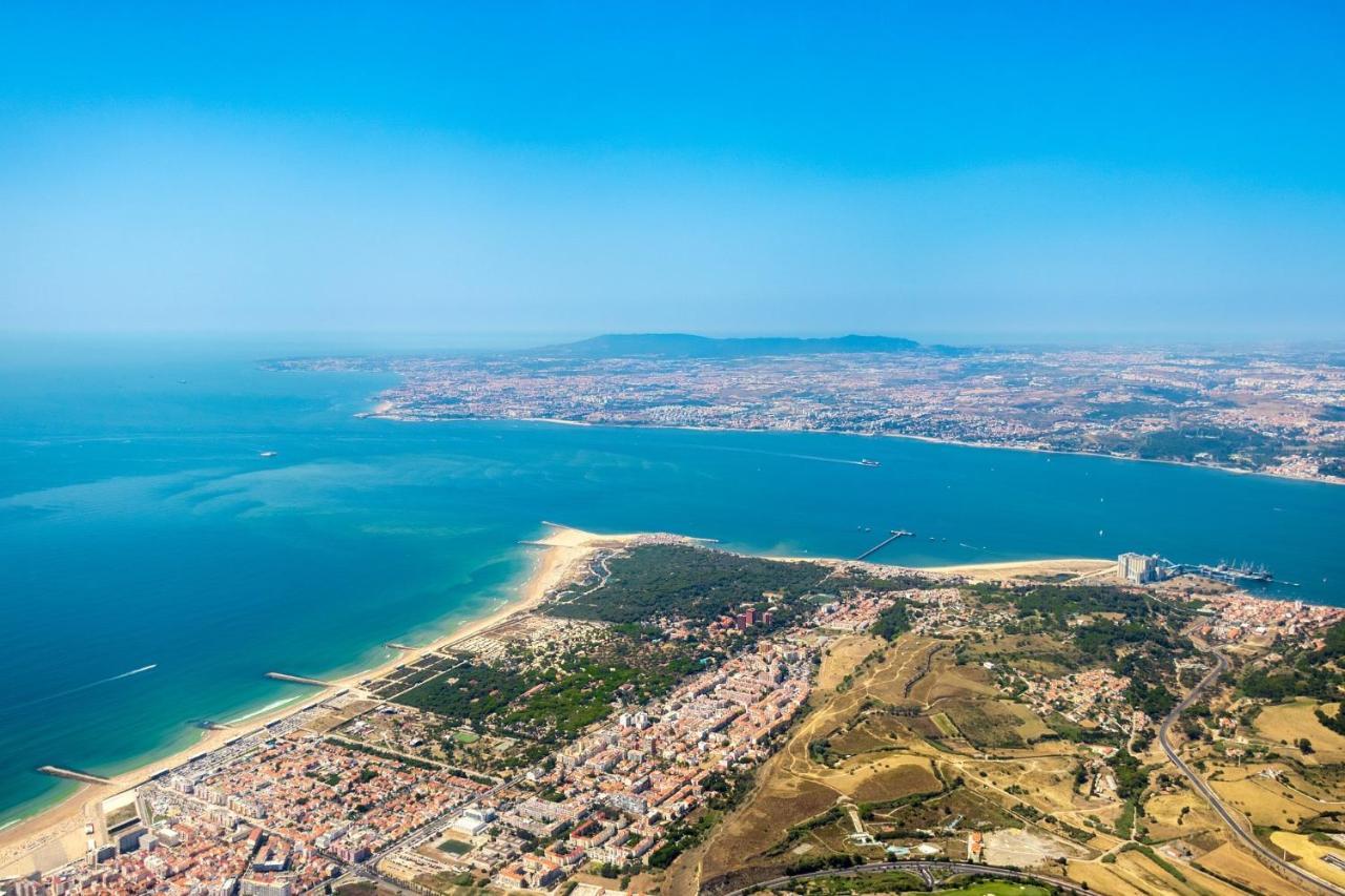 Sea View & Sundown, 150M From The Beach And Surf Spots Кошта-да-Капаріка Екстер'єр фото