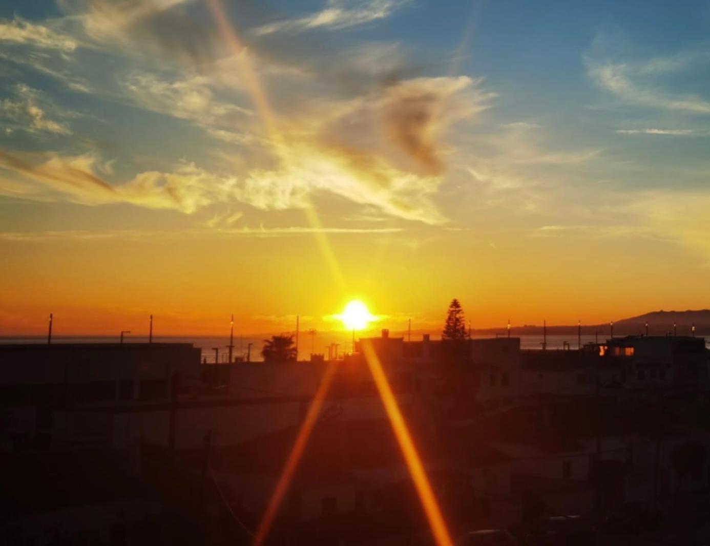 Sea View & Sundown, 150M From The Beach And Surf Spots Кошта-да-Капаріка Екстер'єр фото