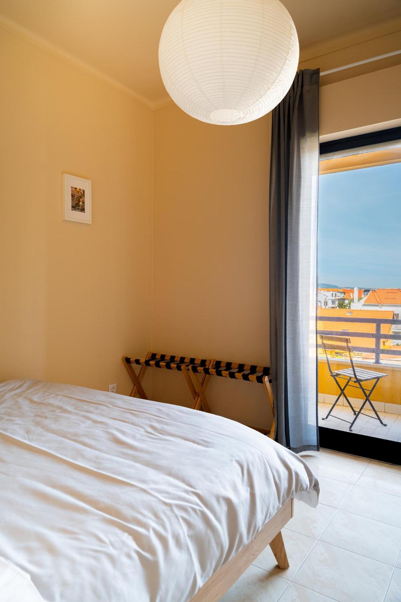 Sea View & Sundown, 150M From The Beach And Surf Spots Кошта-да-Капаріка Екстер'єр фото
